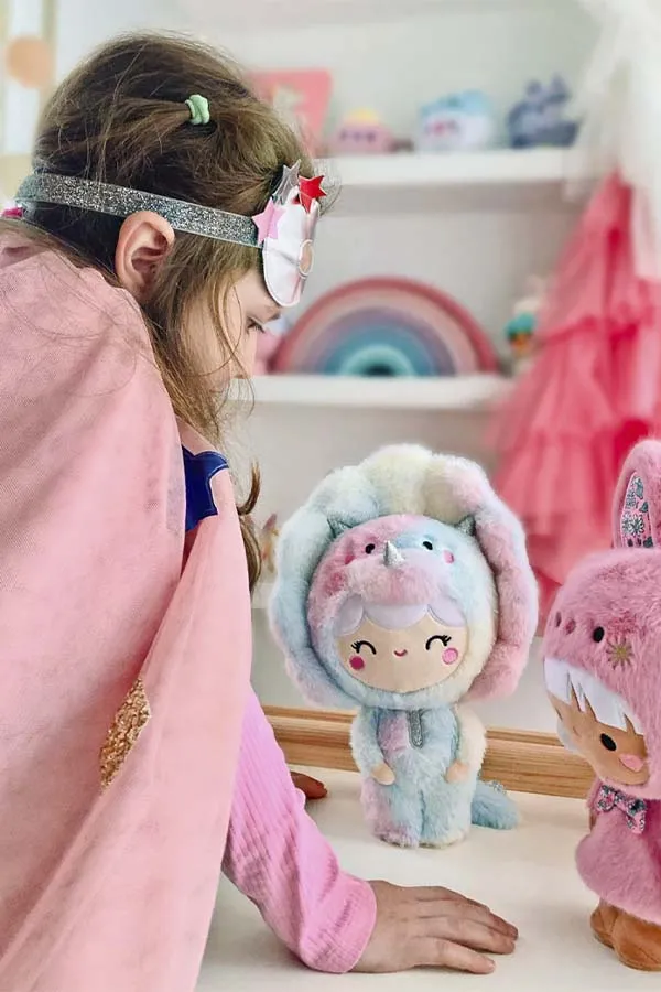 MOMIJI – Peluche -Roarsome Rainbow - Imagen 5